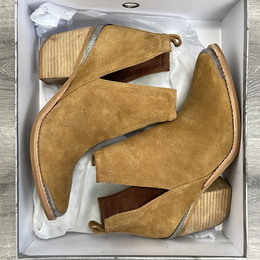 Jeffrey Campbell Boots
